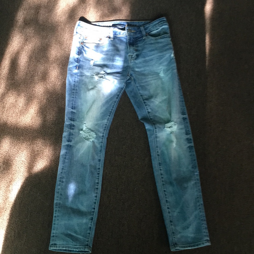 American Eagle skinny jeans
